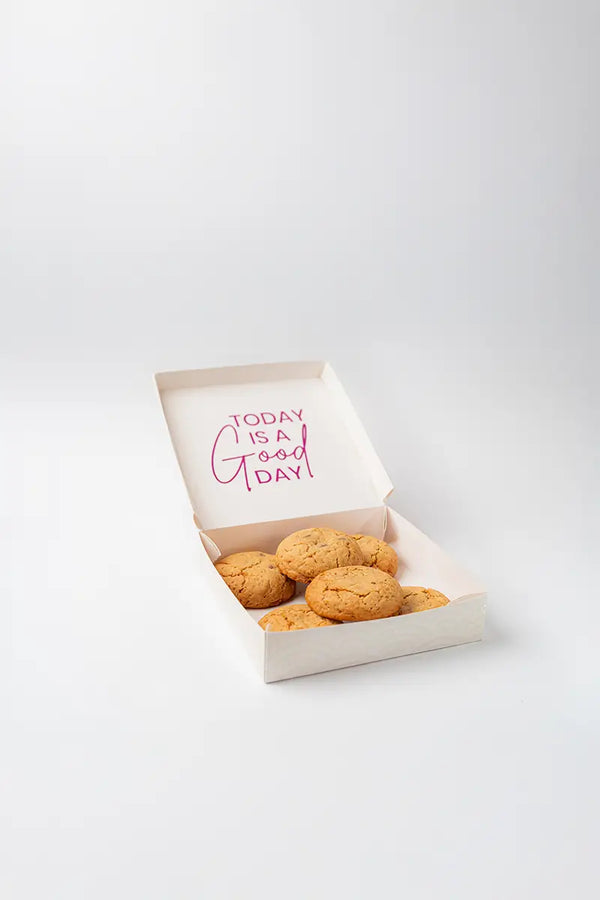 C- 01 chocolate Staffed Box of 6